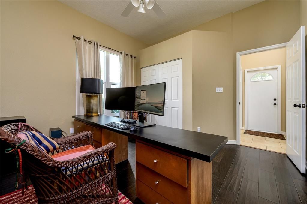 For Sale: $749,995 (4 beds, 3 baths, 2789 Square Feet)