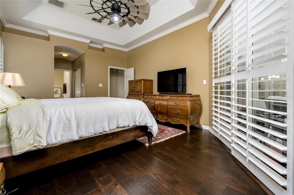 For Sale: $749,995 (4 beds, 3 baths, 2789 Square Feet)