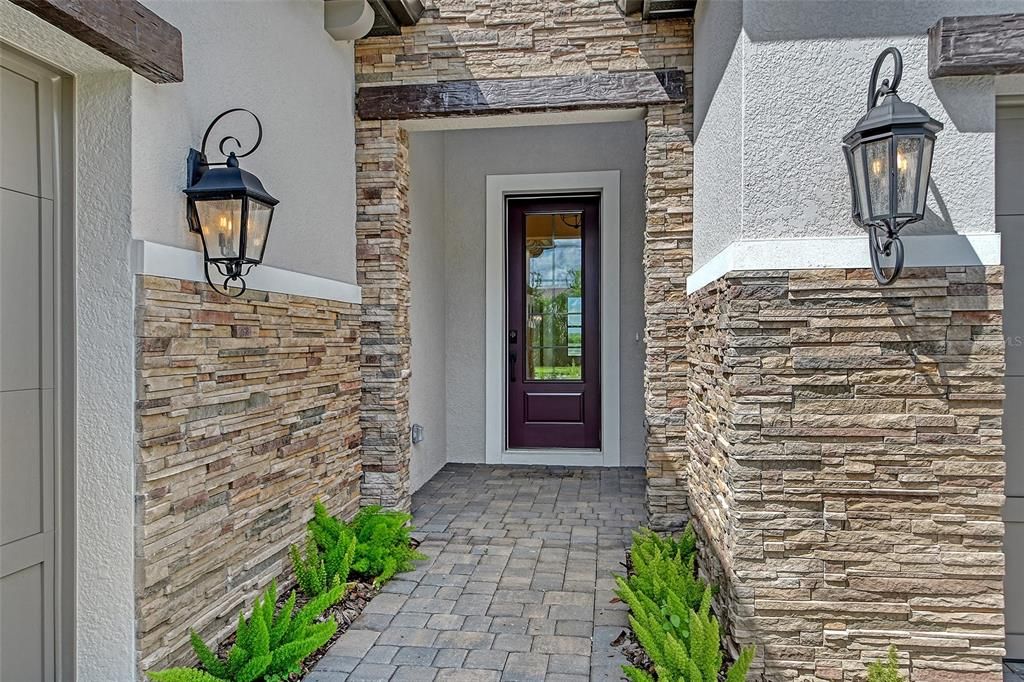 For Sale: $894,990 (3 beds, 2 baths, 2455 Square Feet)