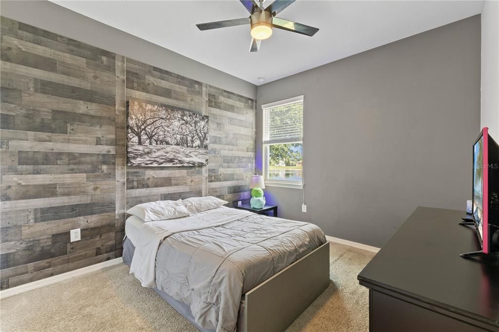 En Venta: $478,000 (4 camas, 3 baños, 2345 Pies cuadrados)