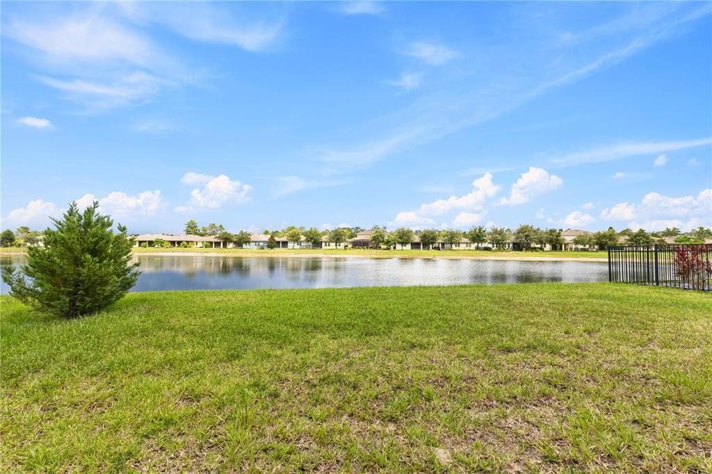 En Venta: $478,000 (4 camas, 3 baños, 2345 Pies cuadrados)