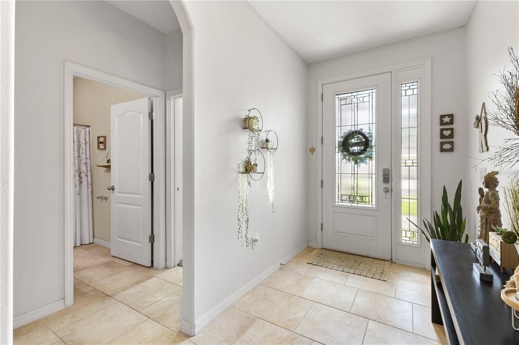 En Venta: $478,000 (4 camas, 3 baños, 2345 Pies cuadrados)