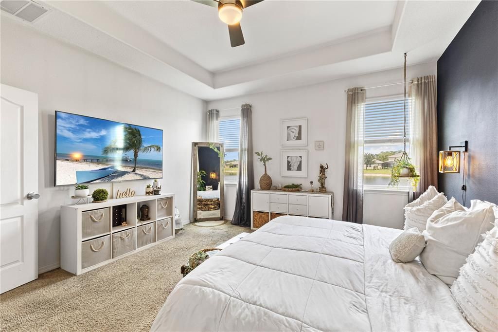 En Venta: $478,000 (4 camas, 3 baños, 2345 Pies cuadrados)