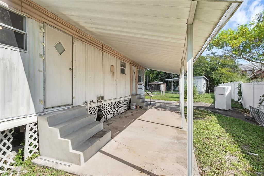 For Rent: $825 (2 beds, 1 baths, 670 Square Feet)