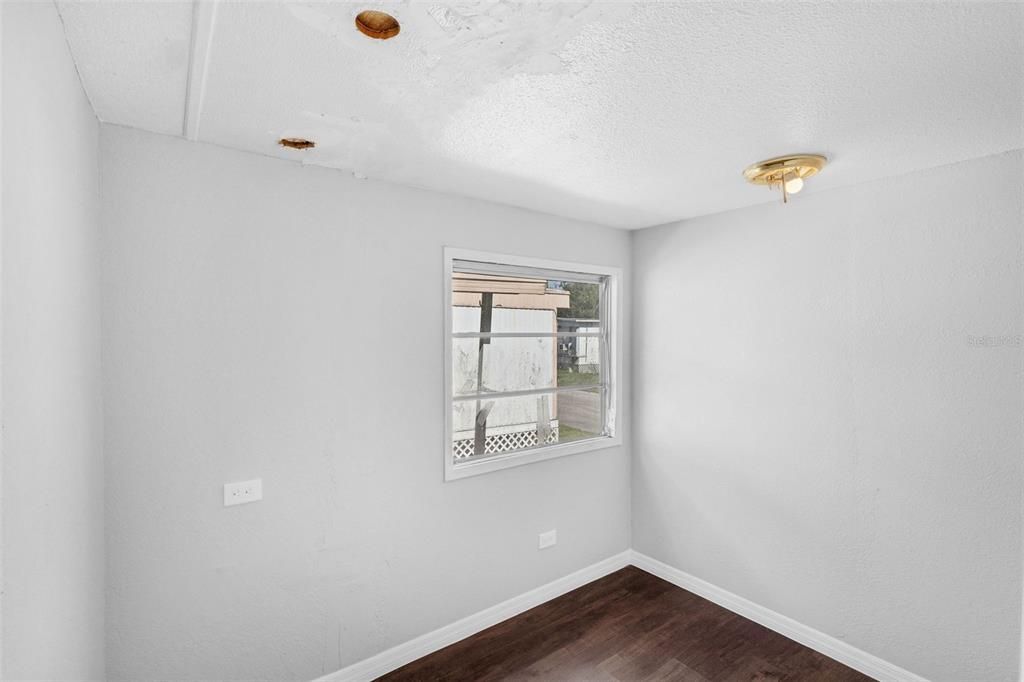 For Rent: $825 (2 beds, 1 baths, 670 Square Feet)