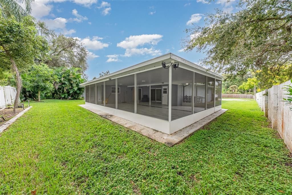 For Sale: $645,000 (3 beds, 3 baths, 2230 Square Feet)