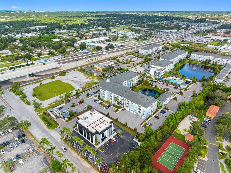 合同活跃: $3,300,000 (0 贝兹, 0 浴室, 11328 平方英尺)