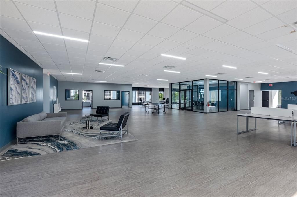 合同活跃: $3,300,000 (0 贝兹, 0 浴室, 11328 平方英尺)