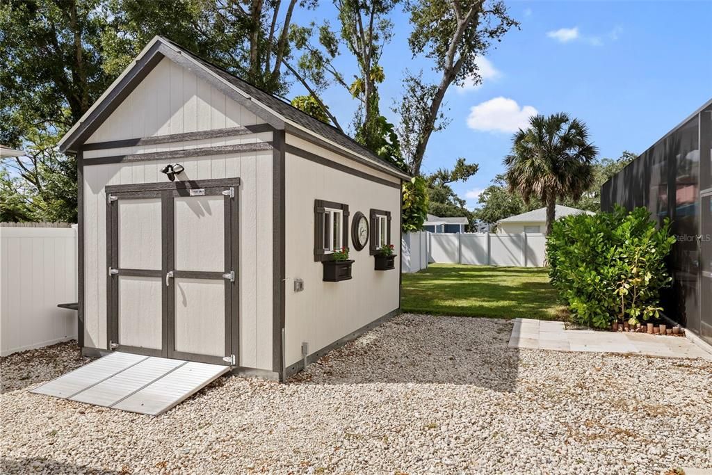 Active With Contract: $1,275,000 (4 beds, 3 baths, 2857 Square Feet)