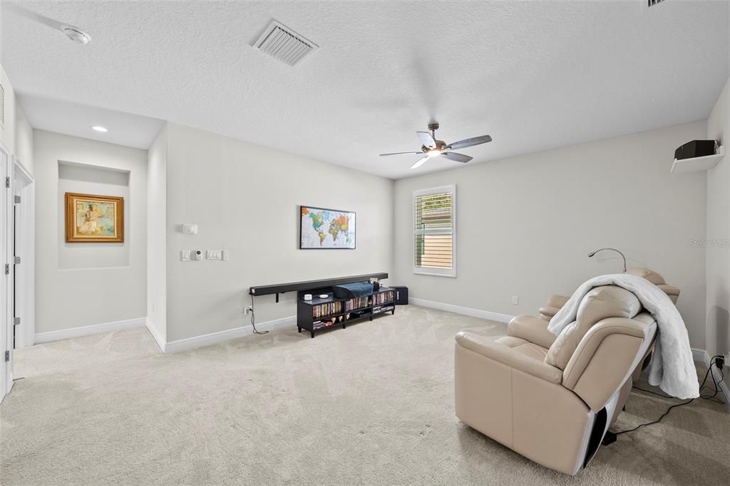 Active With Contract: $1,275,000 (4 beds, 3 baths, 2857 Square Feet)