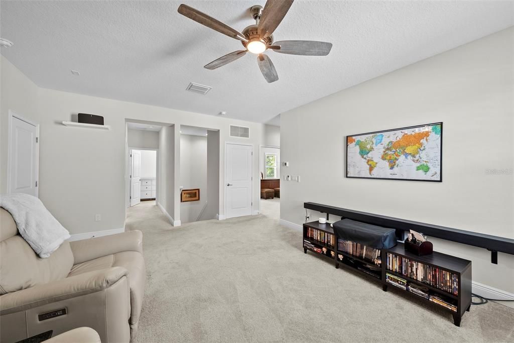 Active With Contract: $1,275,000 (4 beds, 3 baths, 2857 Square Feet)