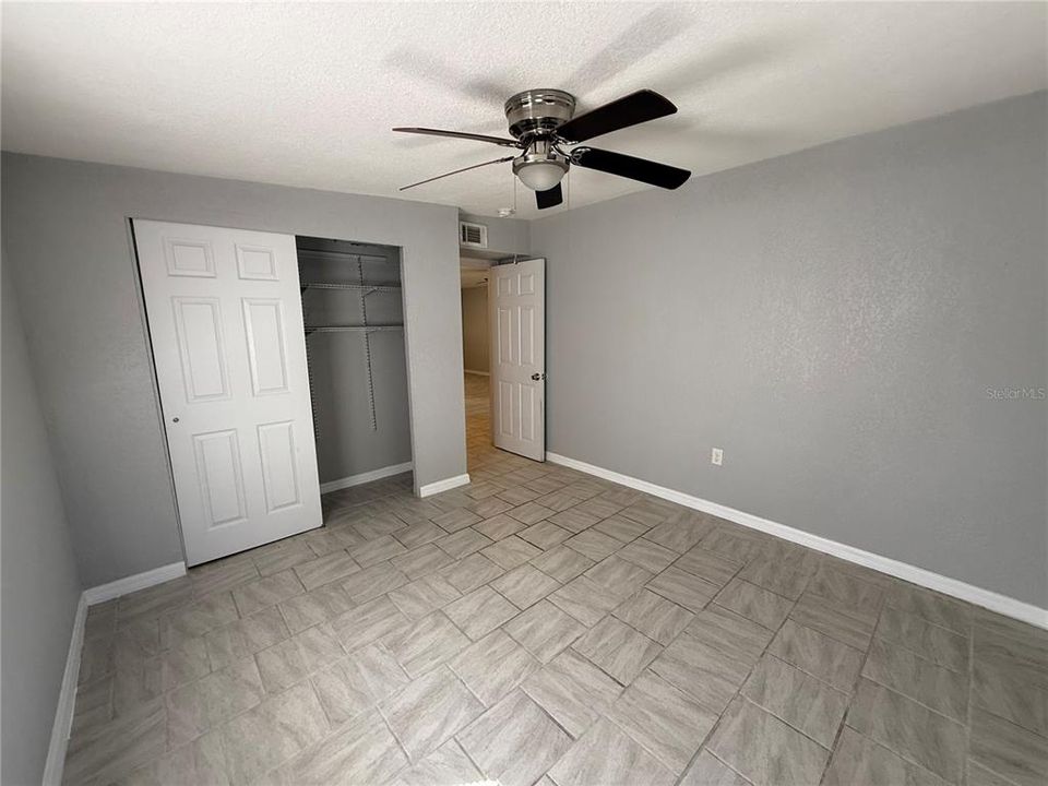 For Sale: $239,900 (3 beds, 2 baths, 1045 Square Feet)