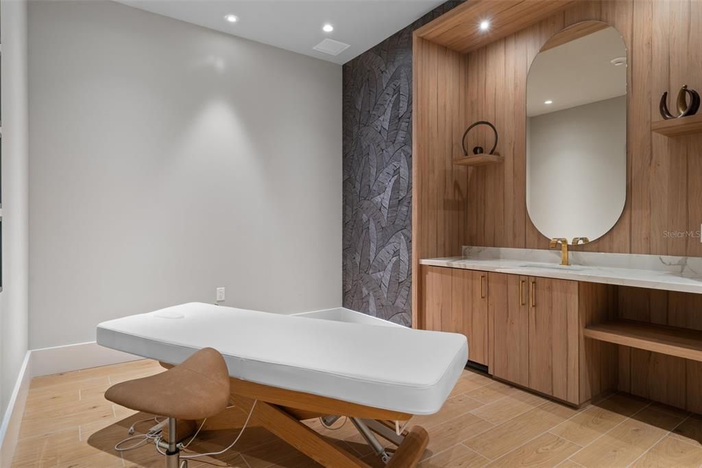 En Venta: $1,750,000 (3 camas, 3 baños, 2140 Pies cuadrados)