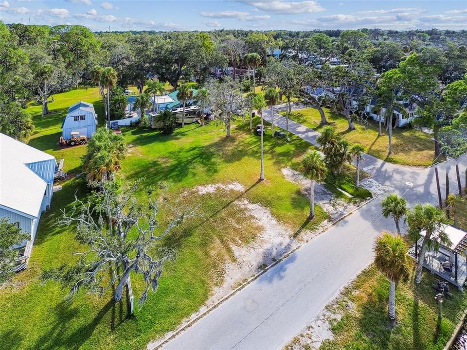 En Venta: $450,000 (0.34 acres)