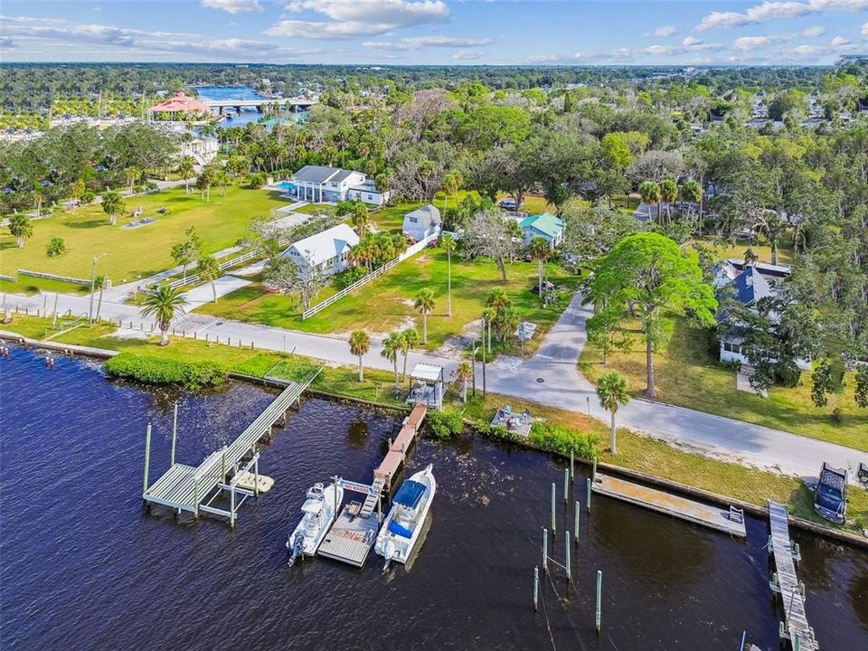 En Venta: $450,000 (0.34 acres)