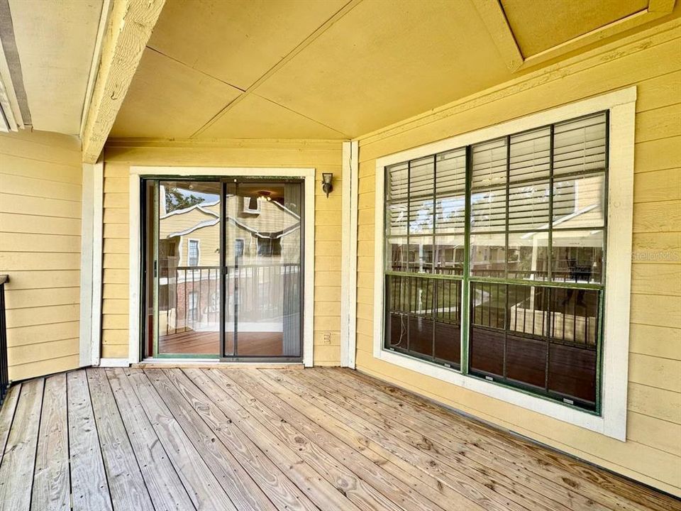 出租: $1,750 (2 贝兹, 2 浴室, 1027 平方英尺)