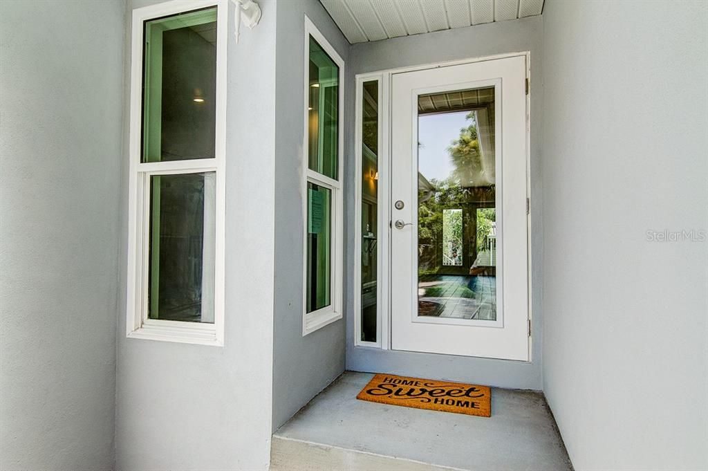 For Rent: $2,200 (2 beds, 2 baths, 1356 Square Feet)