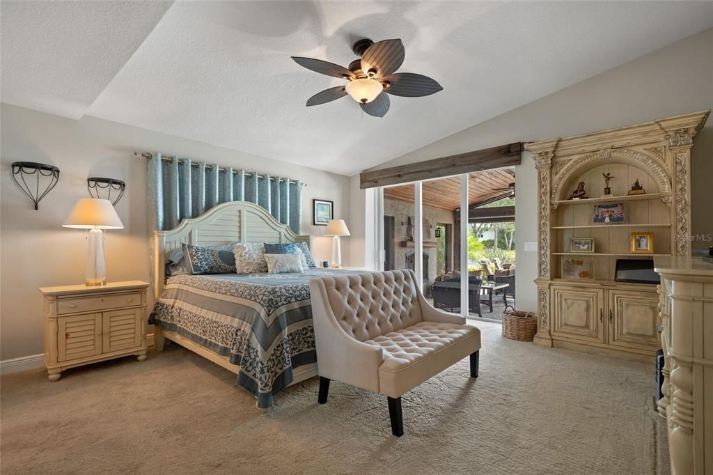 En Renta: $7,500 (4 camas, 3 baños, 2320 Pies cuadrados)