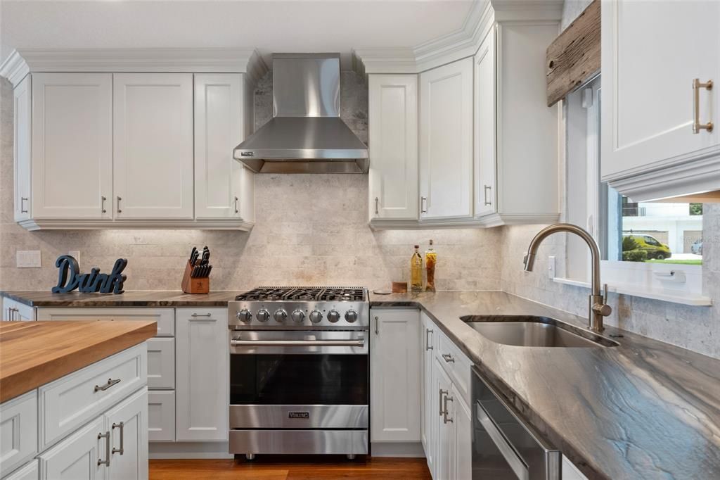 En Renta: $7,500 (4 camas, 3 baños, 2320 Pies cuadrados)