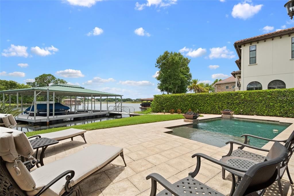 En Renta: $7,500 (4 camas, 3 baños, 2320 Pies cuadrados)