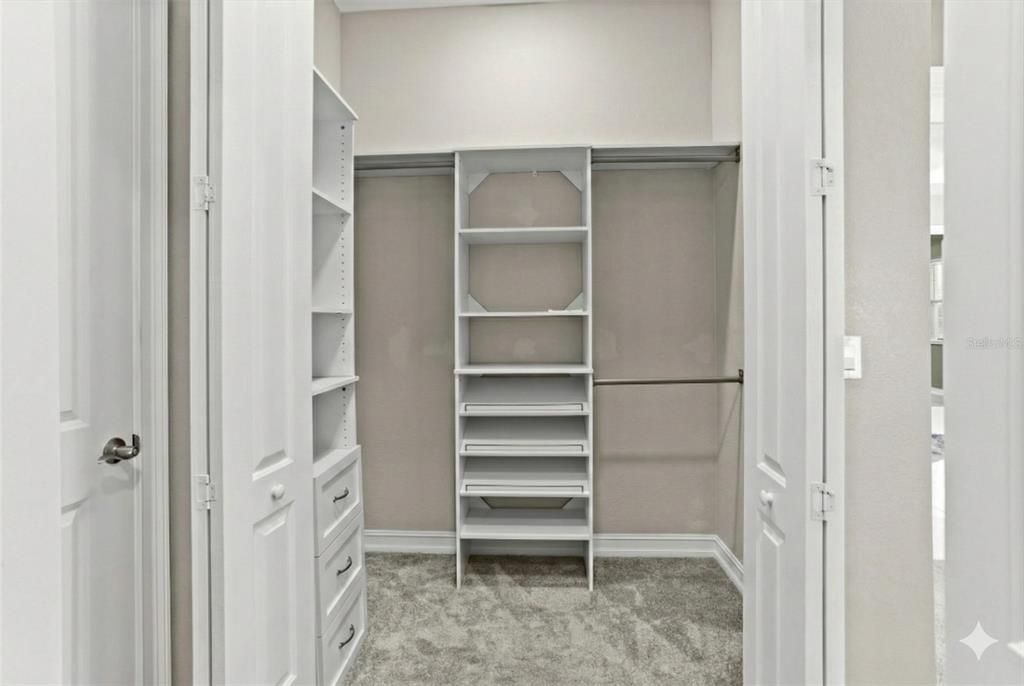 На продажу: $850,000 (4 спален, 3 ванн, 3248 Квадратных фут)