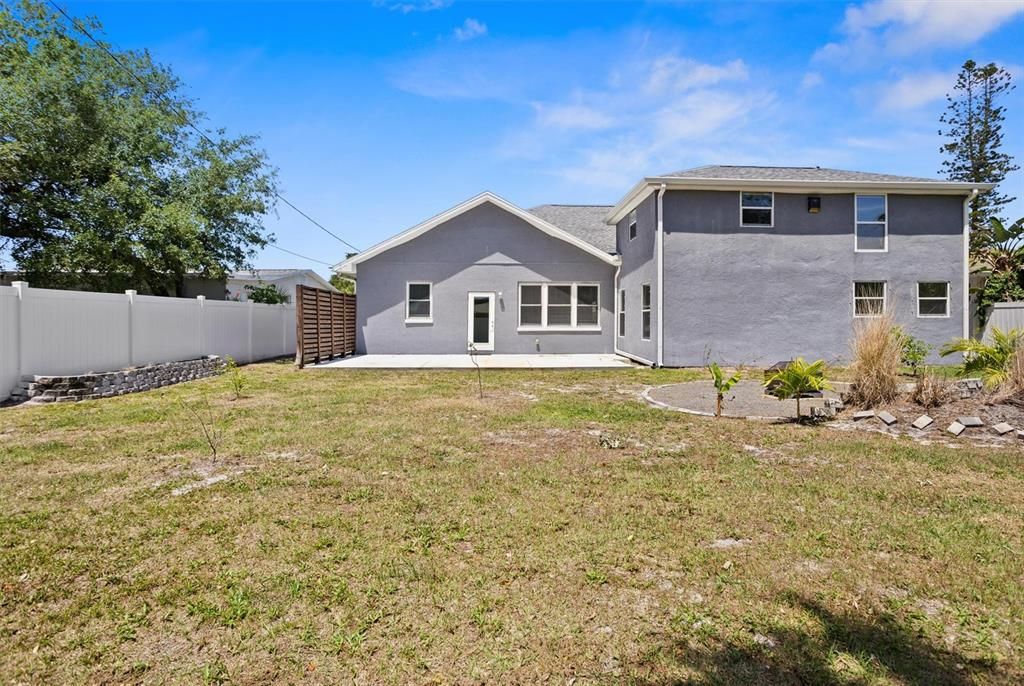 На продажу: $850,000 (4 спален, 3 ванн, 3248 Квадратных фут)