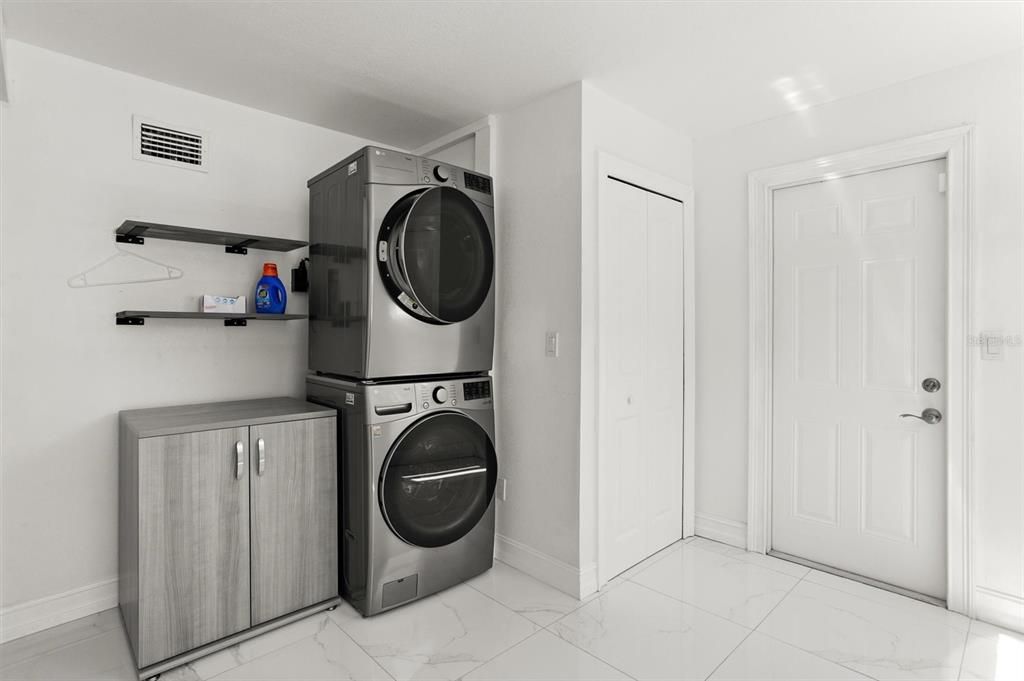 На продажу: $850,000 (4 спален, 3 ванн, 3248 Квадратных фут)