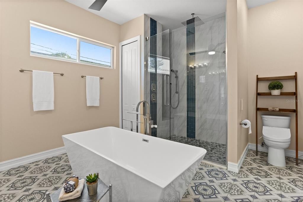 На продажу: $850,000 (4 спален, 3 ванн, 3248 Квадратных фут)