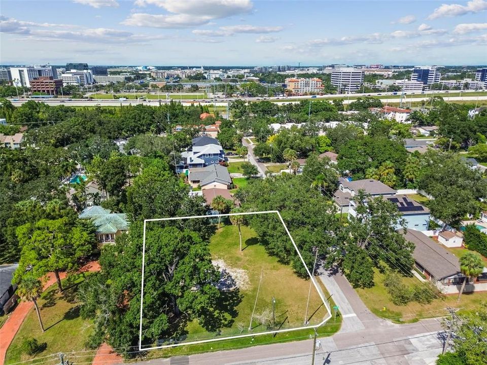 For Sale: $1,150,000 (0.32 acres)