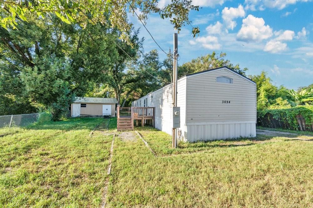 Active With Contract: $169,900 (3 beds, 2 baths, 1216 Square Feet)