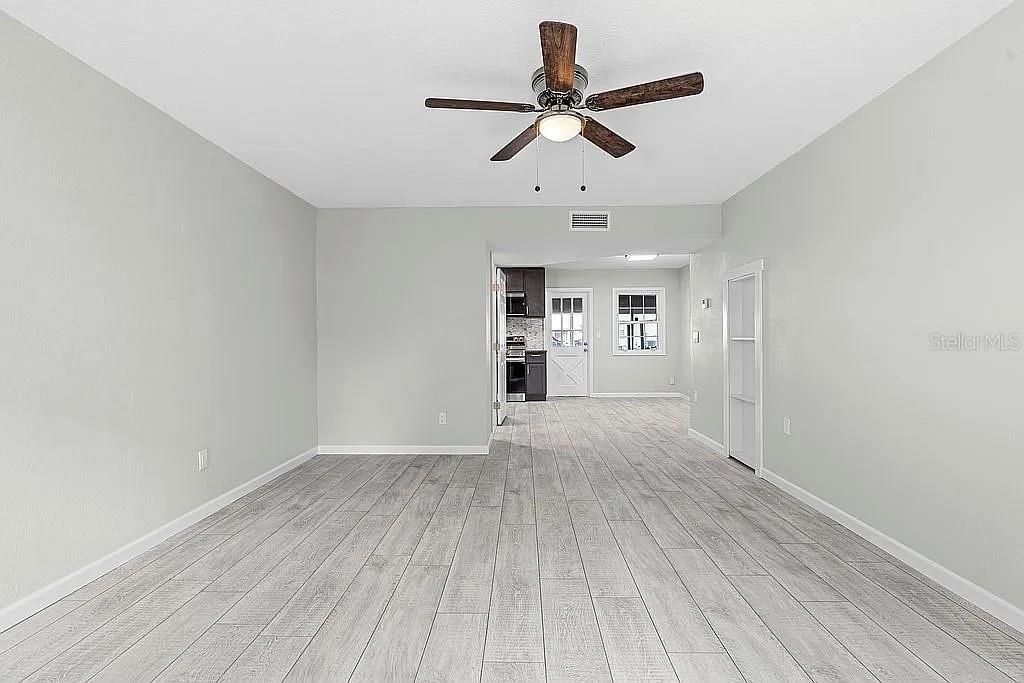 For Sale: $445,000 (2 beds, 2 baths, 1152 Square Feet)