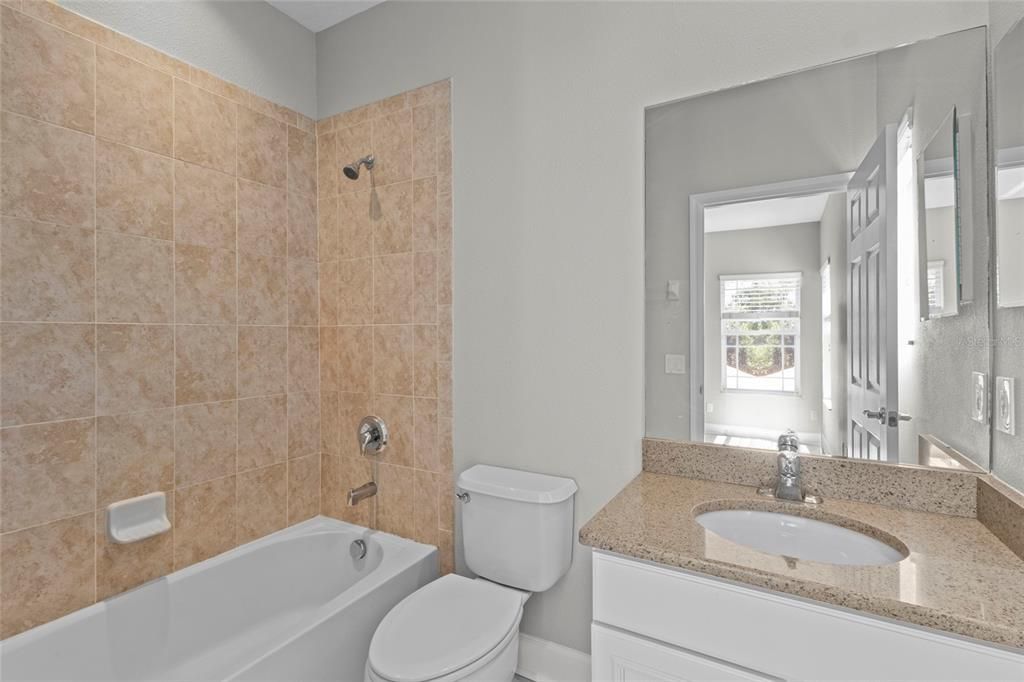 For Sale: $935,000 (5 beds, 4 baths, 3934 Square Feet)