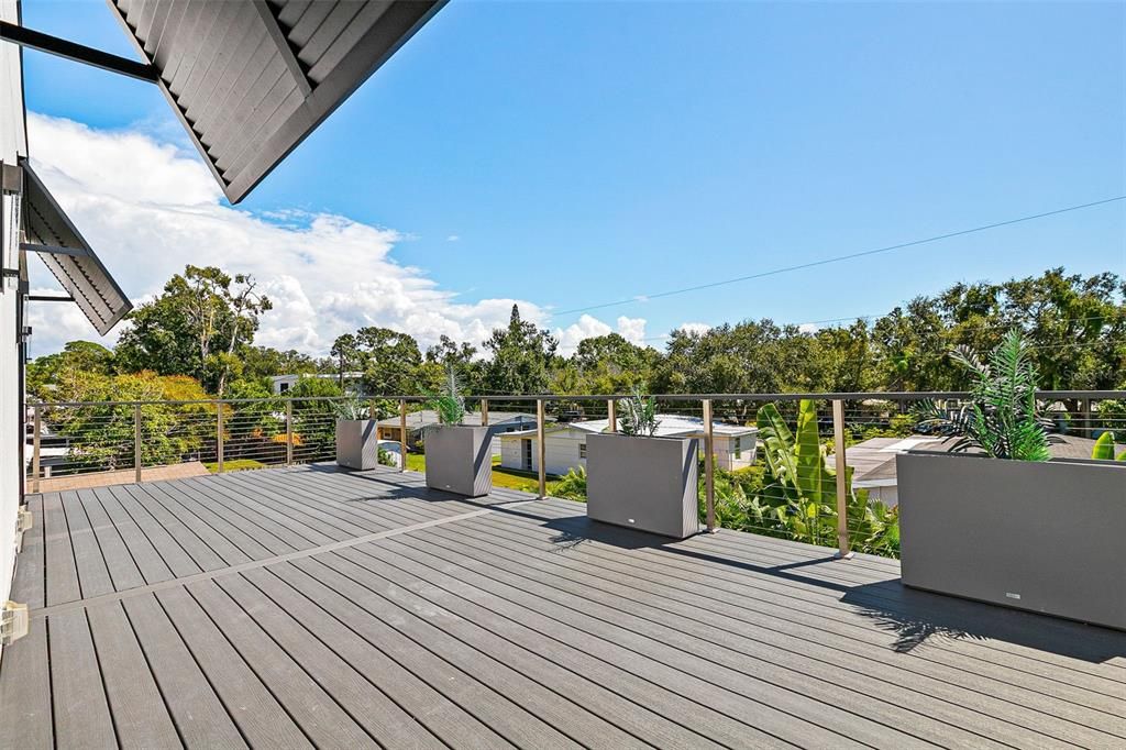 For Sale: $2,295,000 (5 beds, 5 baths, 3651 Square Feet)