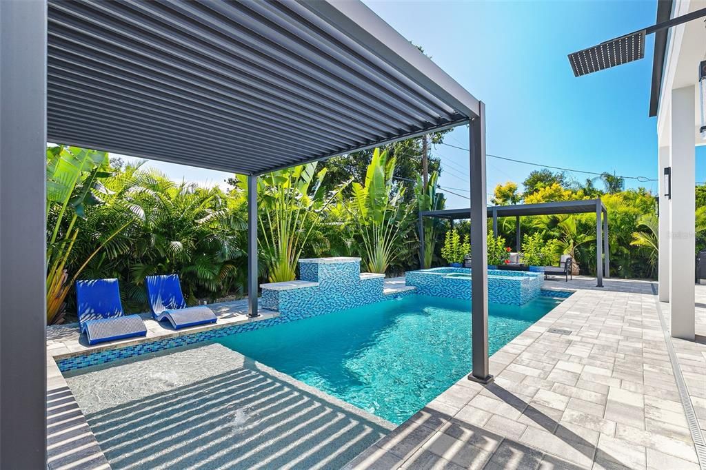 For Sale: $2,295,000 (5 beds, 5 baths, 3651 Square Feet)