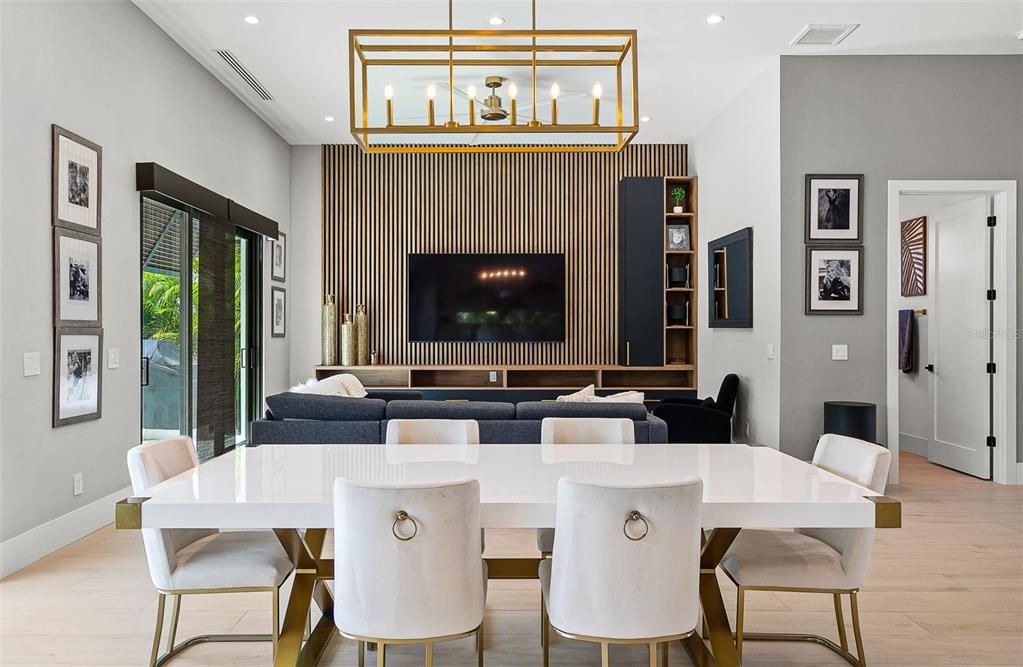 For Sale: $2,295,000 (5 beds, 5 baths, 3651 Square Feet)