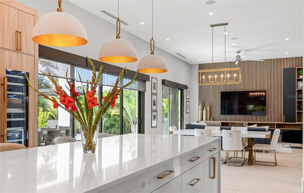 For Sale: $2,295,000 (5 beds, 5 baths, 3651 Square Feet)