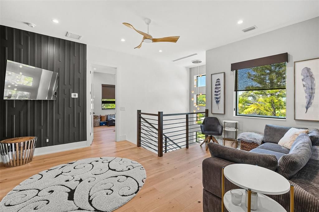 For Sale: $2,295,000 (5 beds, 5 baths, 3651 Square Feet)