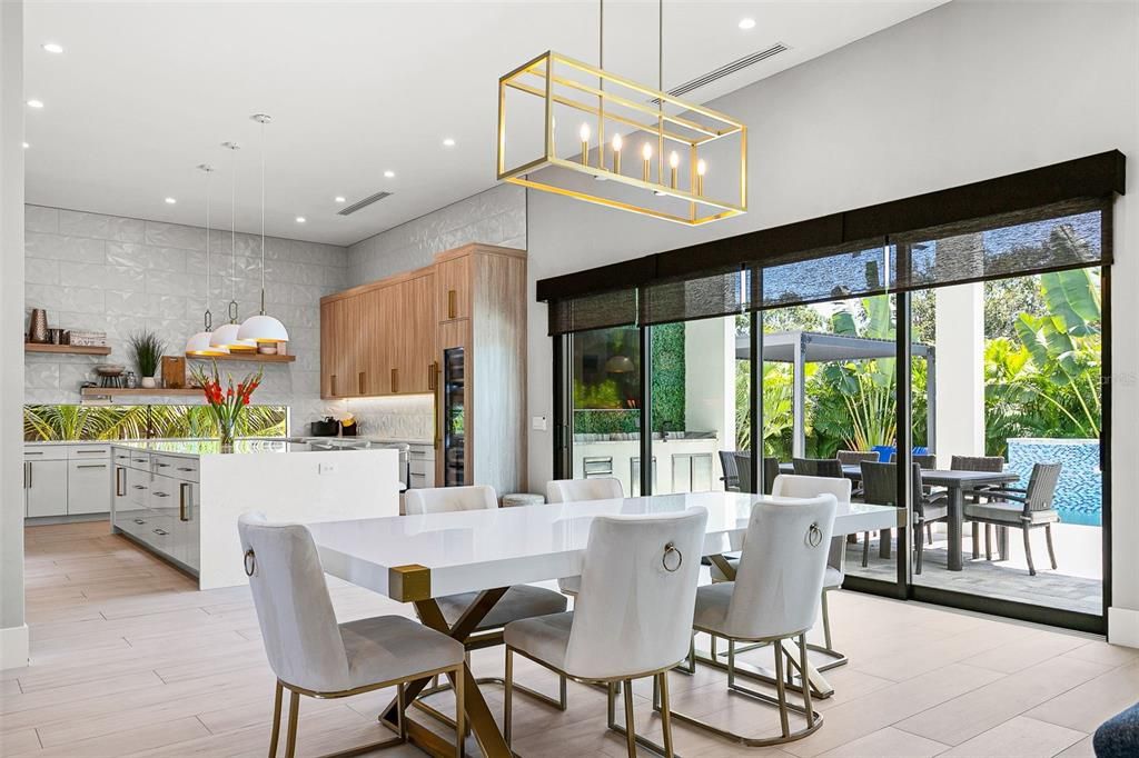 For Sale: $2,295,000 (5 beds, 5 baths, 3651 Square Feet)