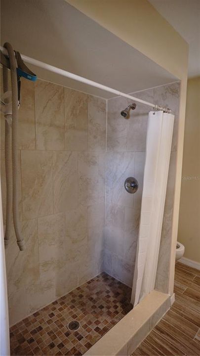 Activo con contrato: $175,000 (2 camas, 2 baños, 1008 Pies cuadrados)