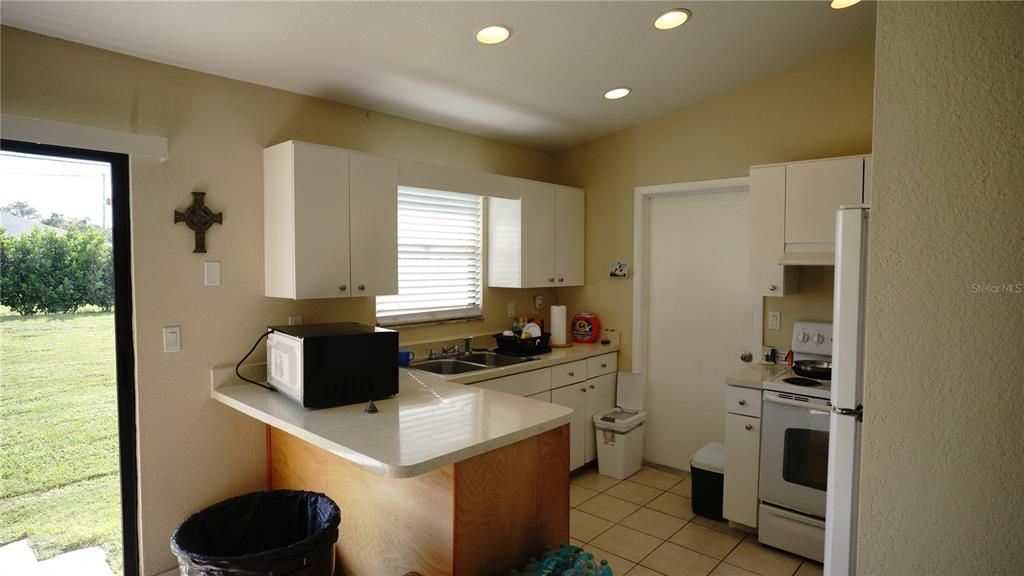 Activo con contrato: $175,000 (2 camas, 2 baños, 1008 Pies cuadrados)