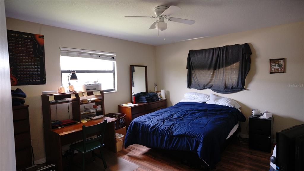 Activo con contrato: $175,000 (2 camas, 2 baños, 1008 Pies cuadrados)