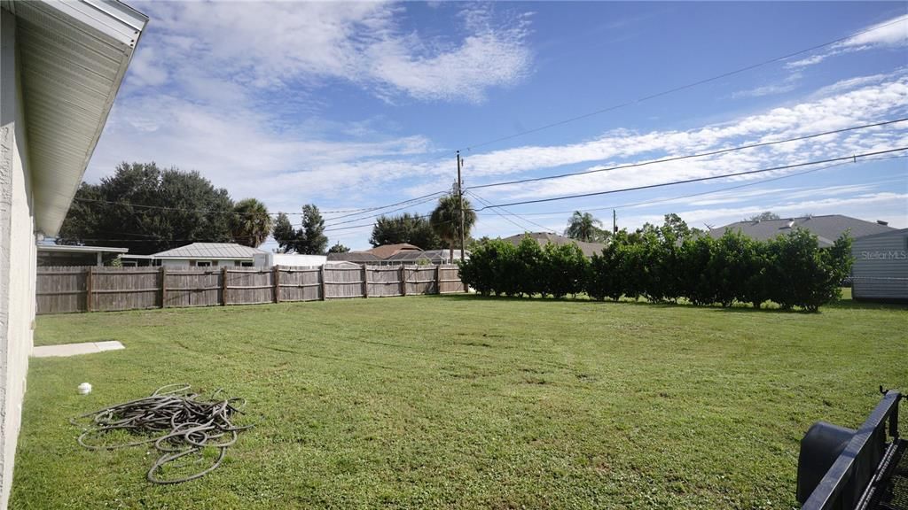 Activo con contrato: $175,000 (2 camas, 2 baños, 1008 Pies cuadrados)