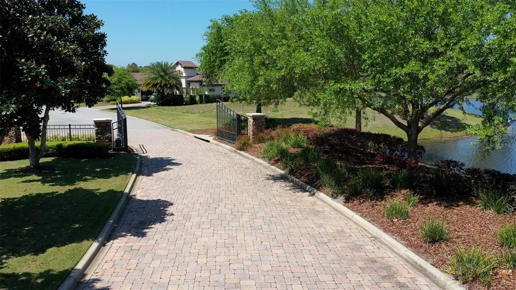 待售: $169,000 (0.19 acres)