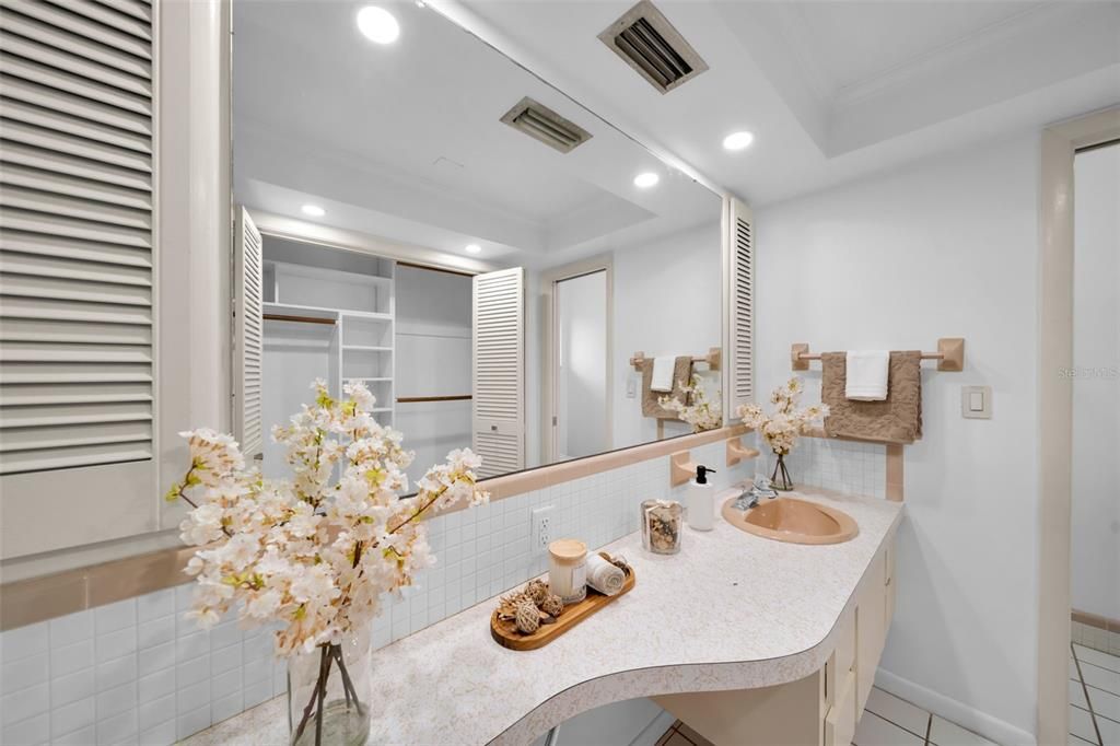 待售: $420,000 (3 贝兹, 2 浴室, 1602 平方英尺)