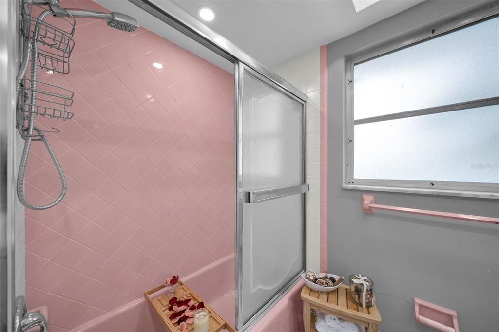 待售: $420,000 (3 贝兹, 2 浴室, 1602 平方英尺)