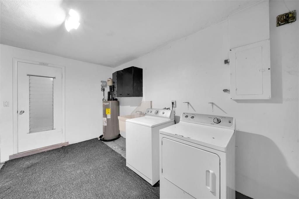 待售: $420,000 (3 贝兹, 2 浴室, 1602 平方英尺)