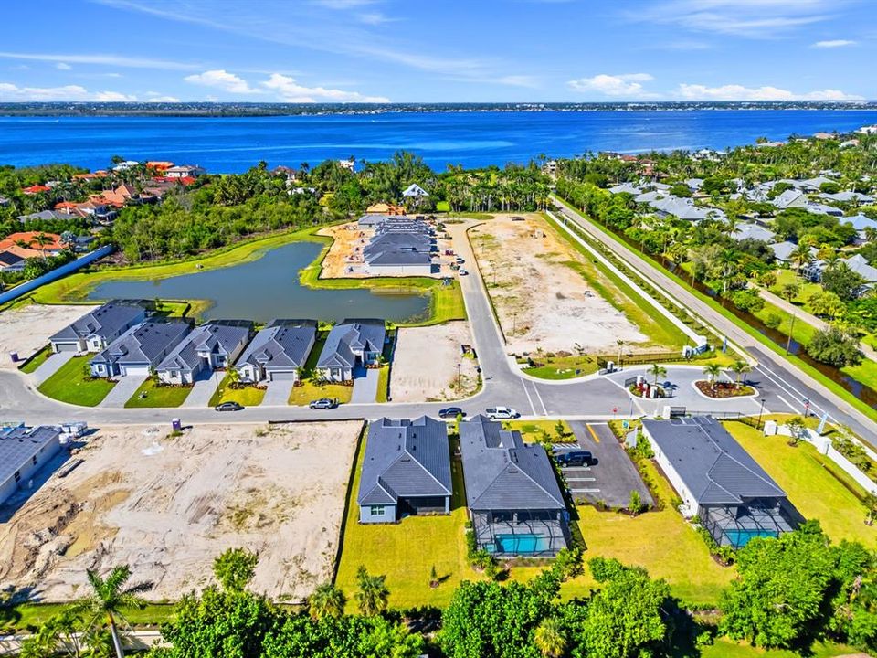 待售: $574,000 (2 贝兹, 2 浴室, 2031 平方英尺)