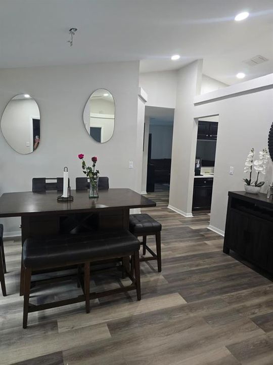 For Sale: $410,000 (3 beds, 2 baths, 1658 Square Feet)