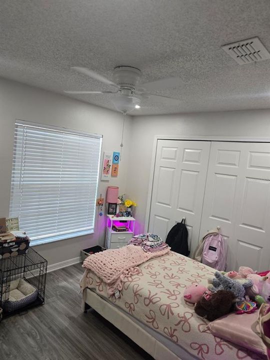 For Sale: $410,000 (3 beds, 2 baths, 1658 Square Feet)