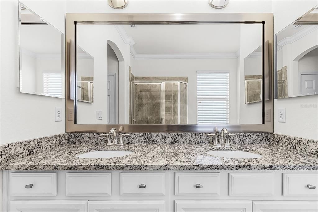 待售: $299,000 (2 贝兹, 2 浴室, 1544 平方英尺)